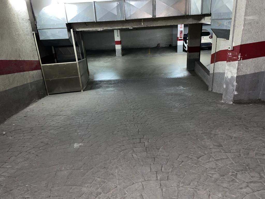 Gran Apartamento Con Parking Gratis Centro De Màlaga Exteriér fotografie